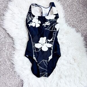 Reebok One Piece Swimsuit Black White Floral Size 8